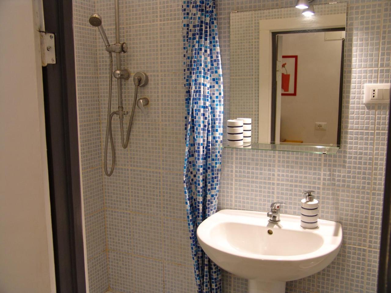 Aquarius House - Termini Roma